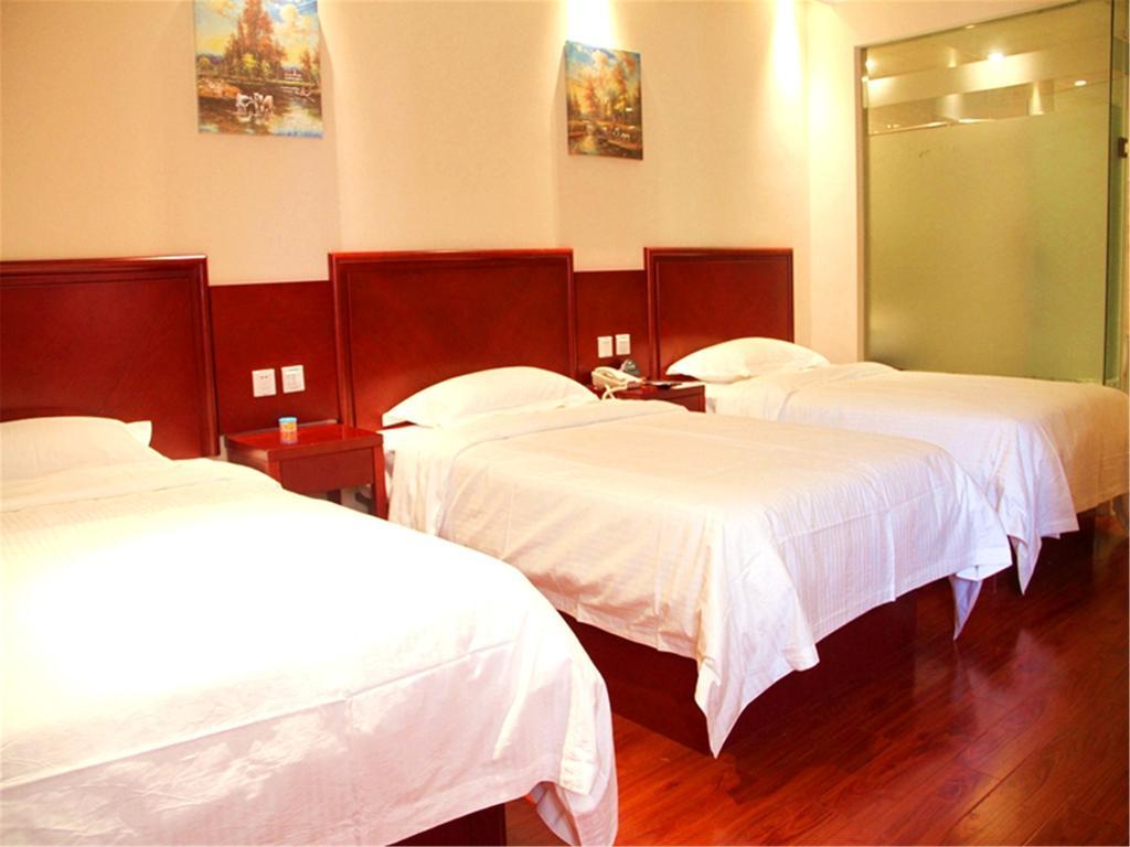 Greentree Inn Zhejiang Jiaxing West Zhongshan Road Vintage Car Building Express Hotel Exterior foto